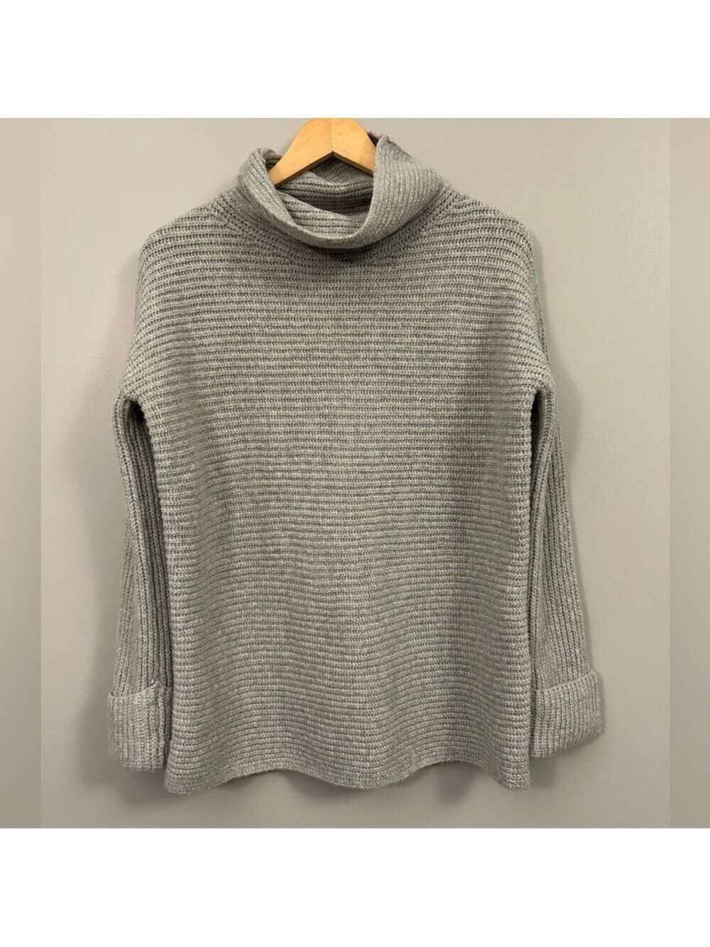 Pilcro Light Sage Green Ribbed Cowl Turtleneck Sweater Size XS Oversized